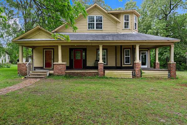 23 Acres of Land with Home for Sale in Gilmer, Texas