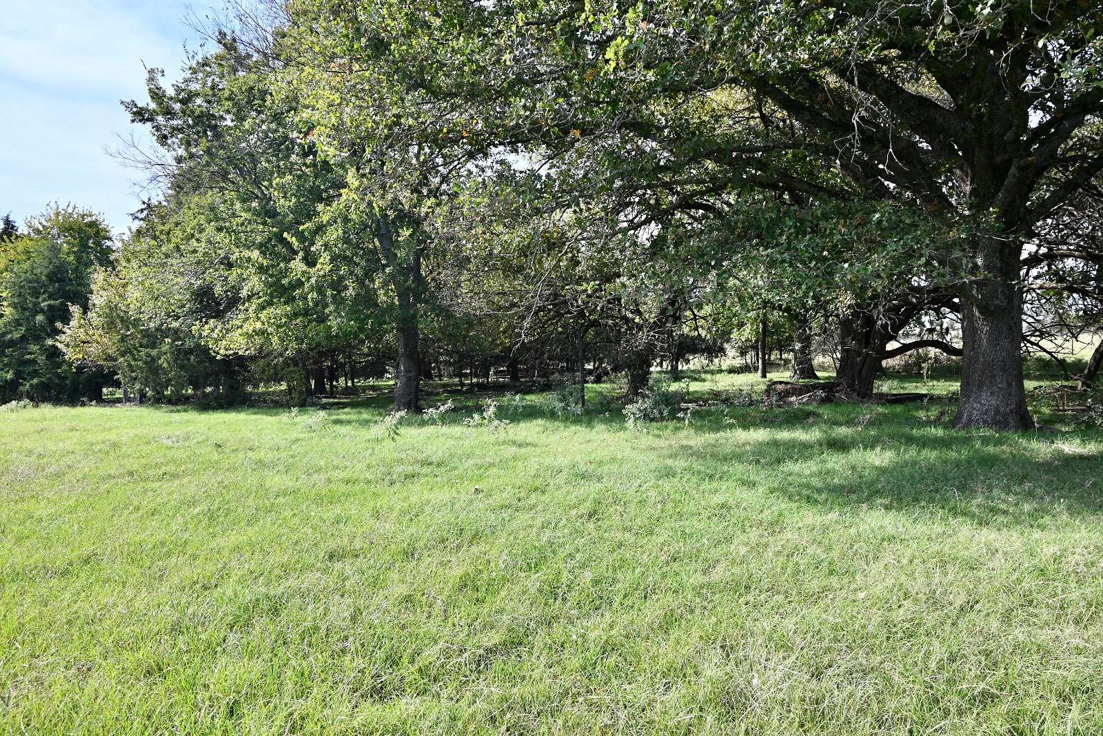 2 Acres of Residential Land for Sale in Coleman, Oklahoma