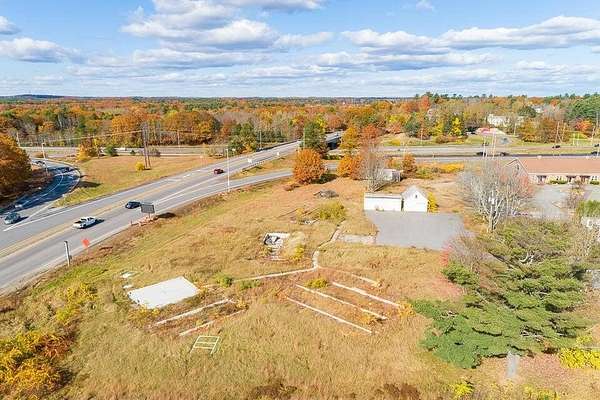 1.67 Acres of Mixed-Use Land for Sale in Brunswick, Maine
