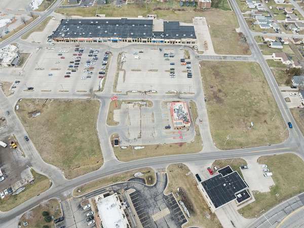 0.9 Acres of Commercial Land for Lease in Waterloo, Iowa