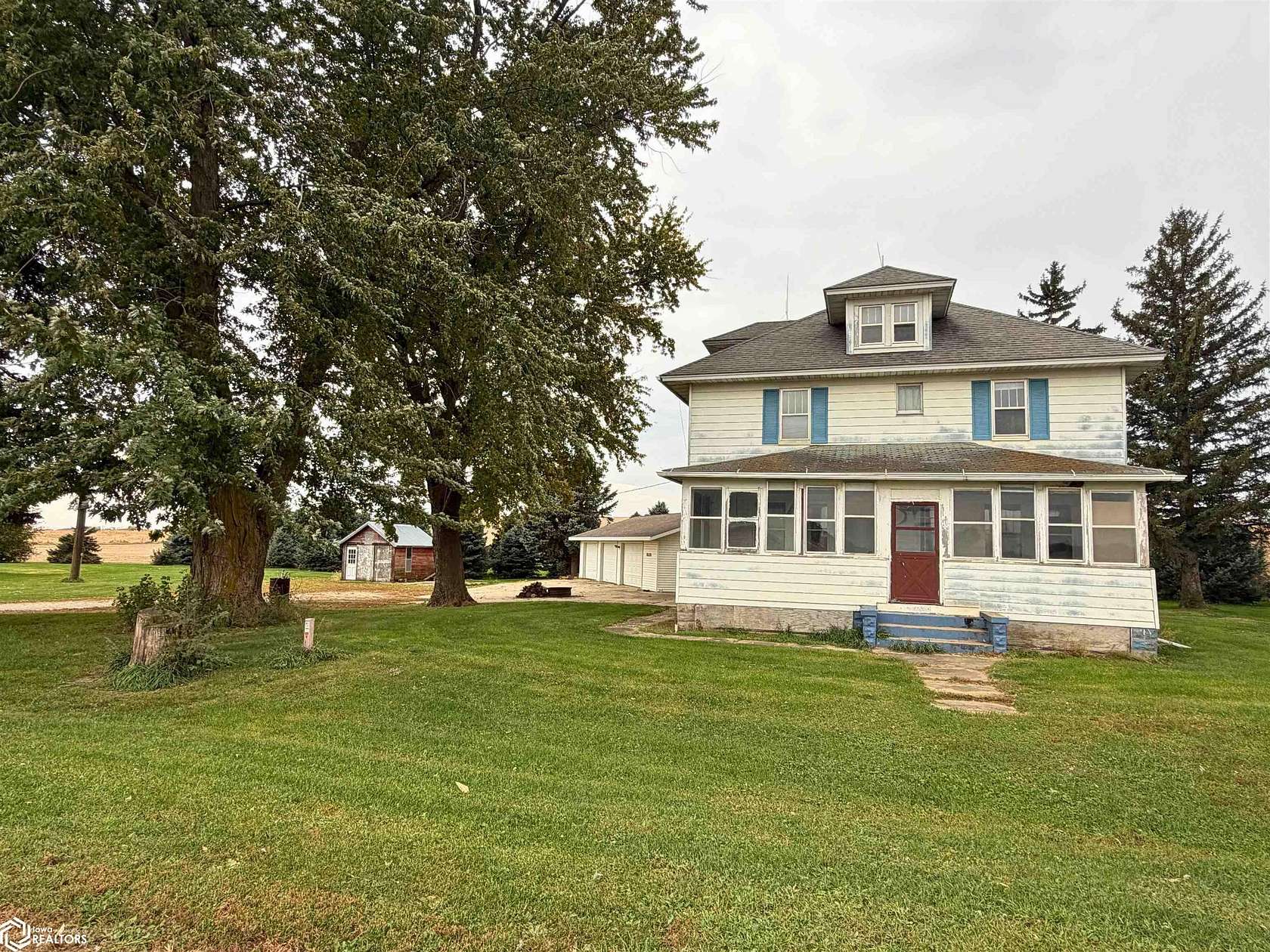 2.5 Acres of Land with Home for Sale in Battle Creek, Iowa