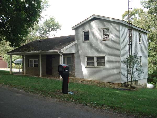 1.89 Acres of Land with Home for Auction in Cynthiana, Kentucky