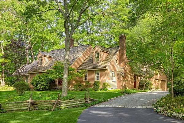 3 Acres of Land with Home for Sale in South Kingstown Town, Rhode Island