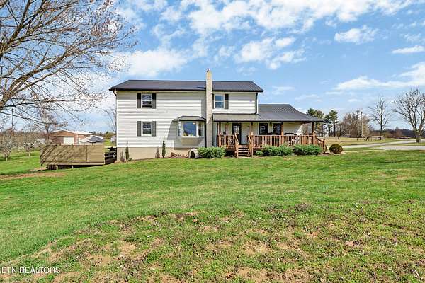 1.5 Acres of Land with Home for Sale in Crossville, Tennessee