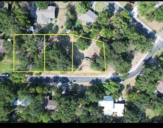 0.57 Acres of Residential Land for Sale in Lake Dallas, Texas