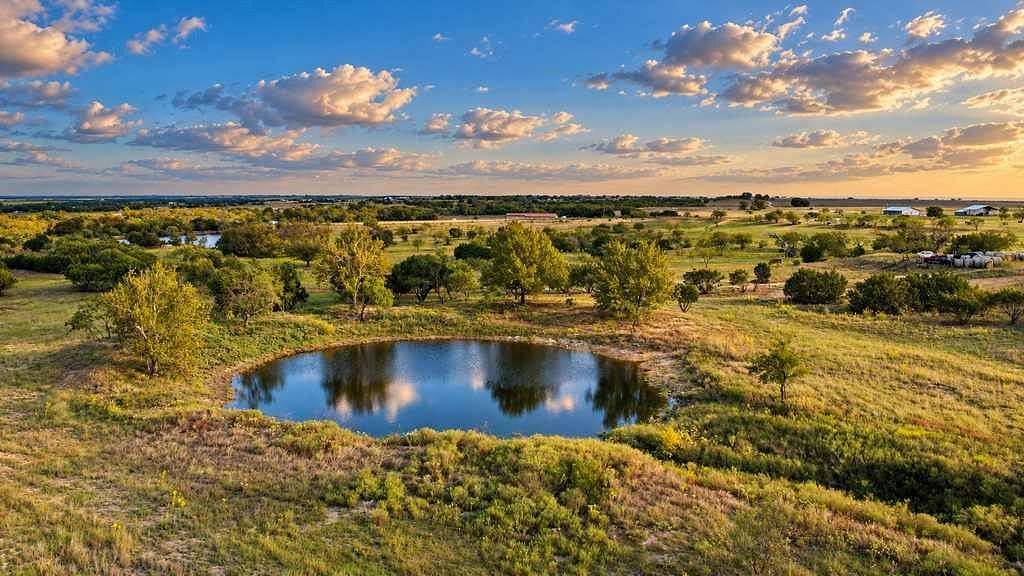 40 Acres of Land for Sale in Gatesville, Texas