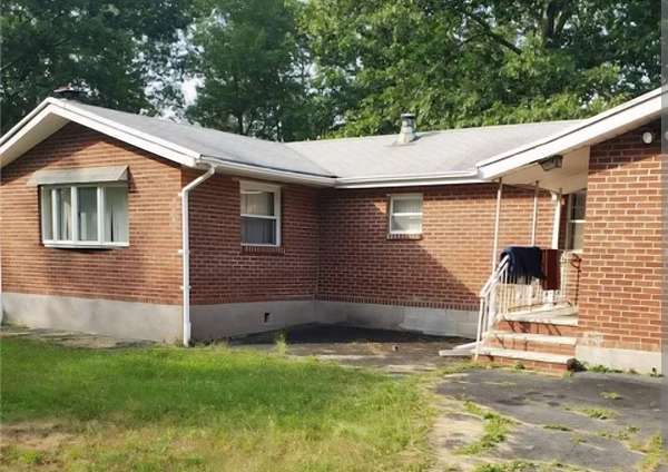 5 Acres of Land with Home for Lease in Fallsburg Town, New York