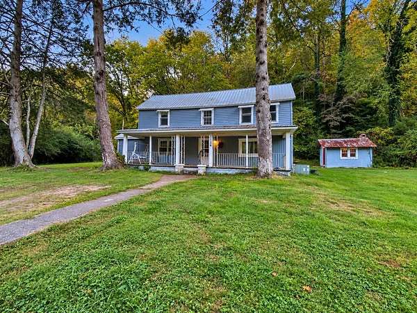 14.6 Acres of Land with Home for Sale in Stone, Kentucky