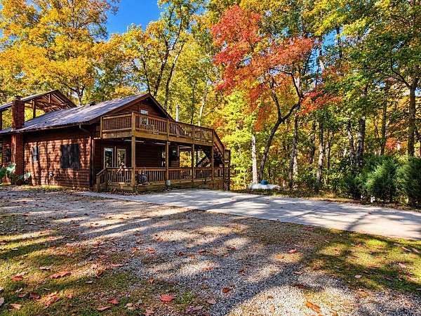 2.64 Acres of Land with Home for Sale in Blairsville, Georgia