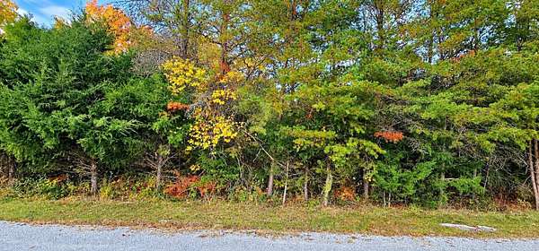 5 Acres of Land for Sale in Burnside, Kentucky