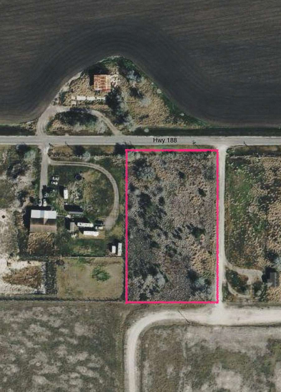 1.52 Acres of Residential Land for Sale in Sinton, Texas