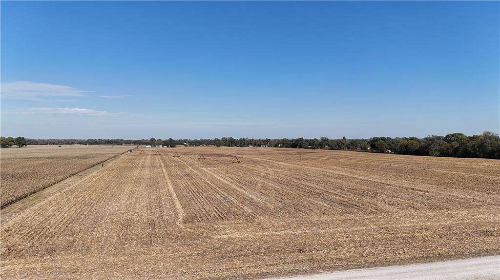 40 Acres of Agricultural Land for Sale in St. Joseph, Missouri