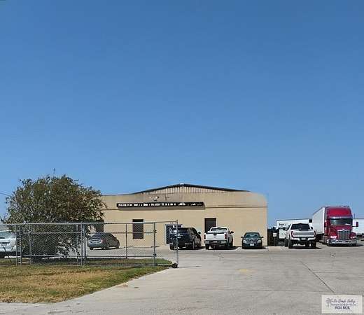 5.87 Acres of Improved Commercial Land for Lease in Weslaco, Texas