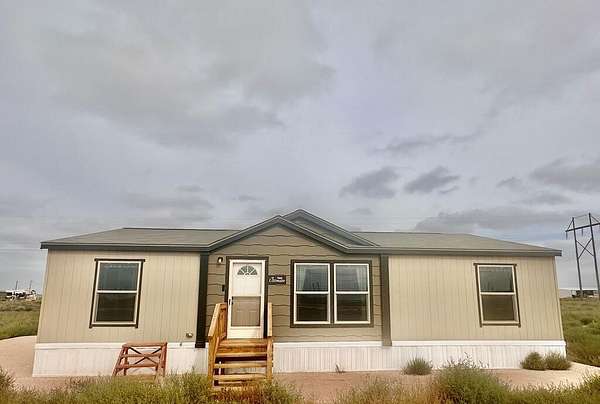 1.67 Acres of Land with Home for Sale in Seminole, Texas