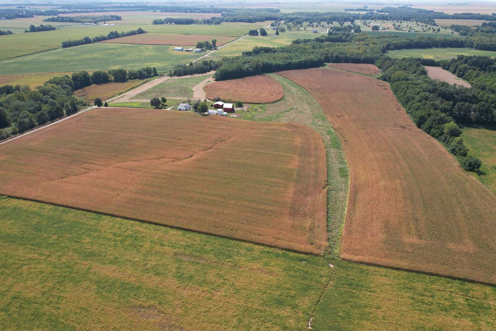 19.7 Acres of Land for Sale in Moweaqua, Illinois