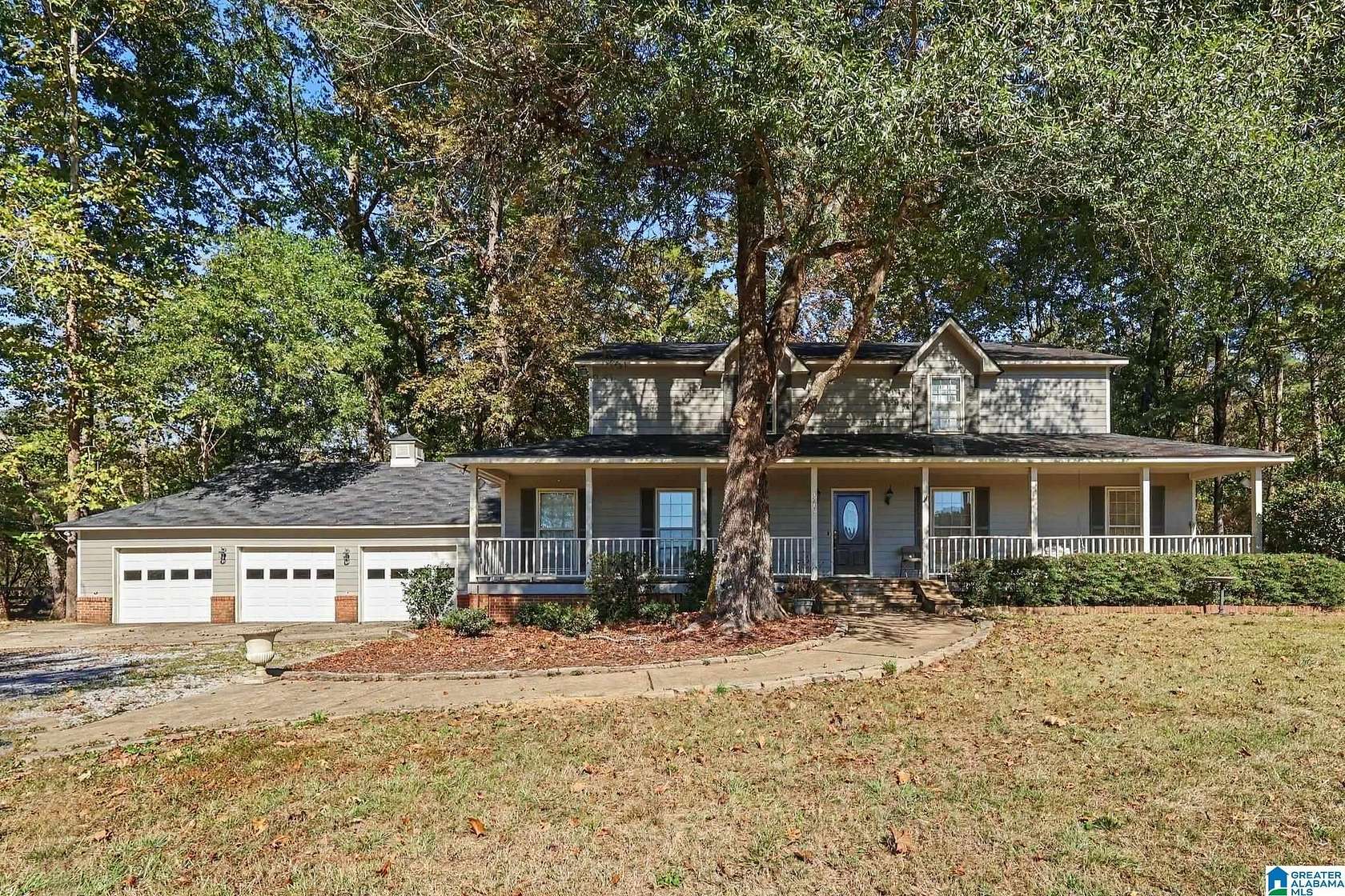 4.2 Acres of Land with Home for Sale in Leeds, Alabama