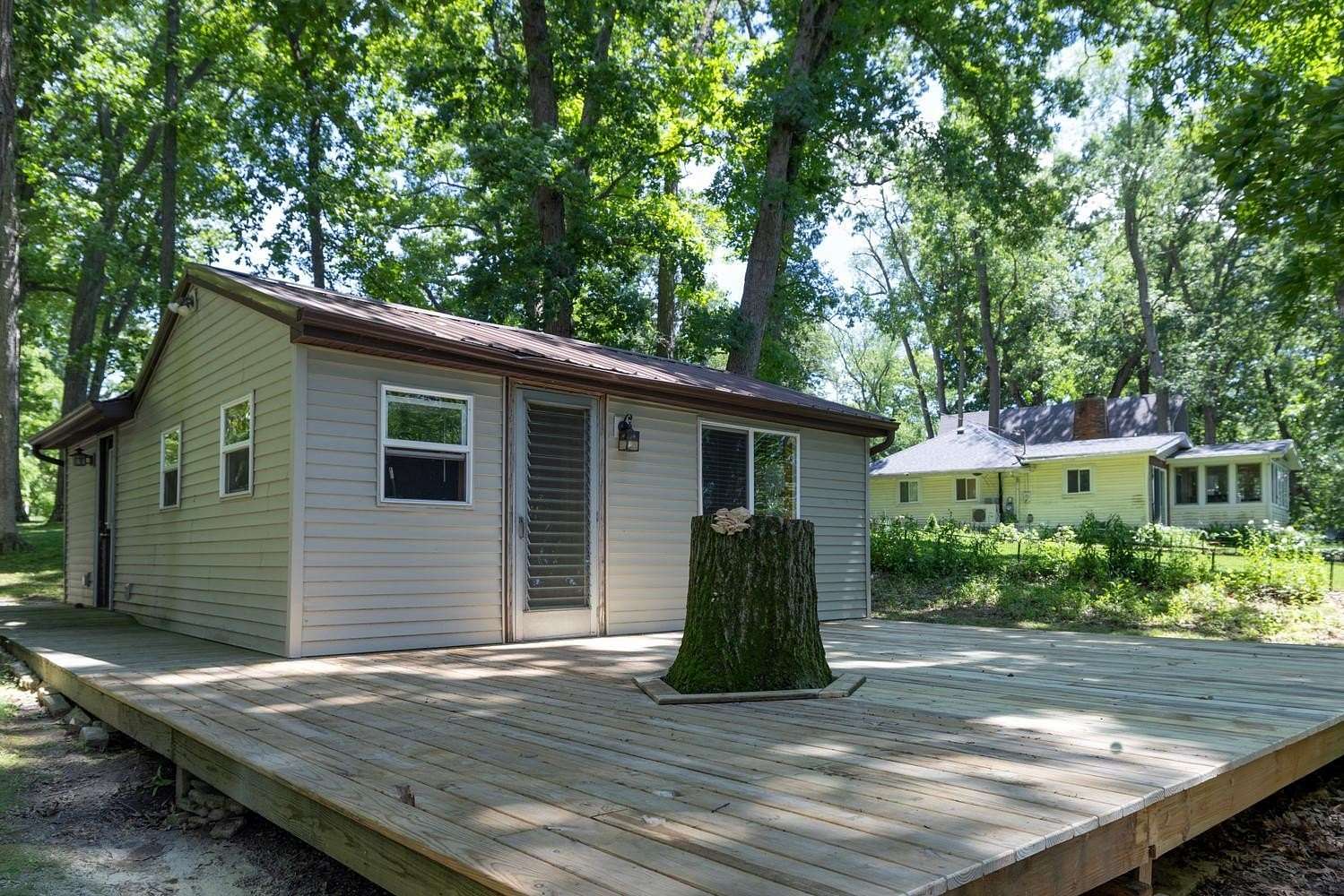 0.83 Acres of Land with Home for Sale in Vandalia, Michigan