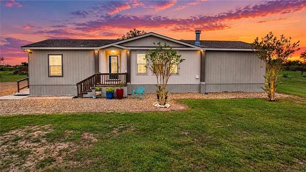 20 Acres of Land with Home for Sale in Sandia, Texas