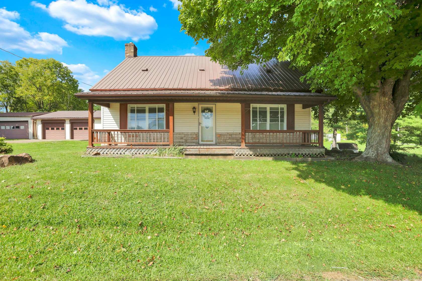 1.52 Acres of Land with Home for Sale in Laurelville, Ohio