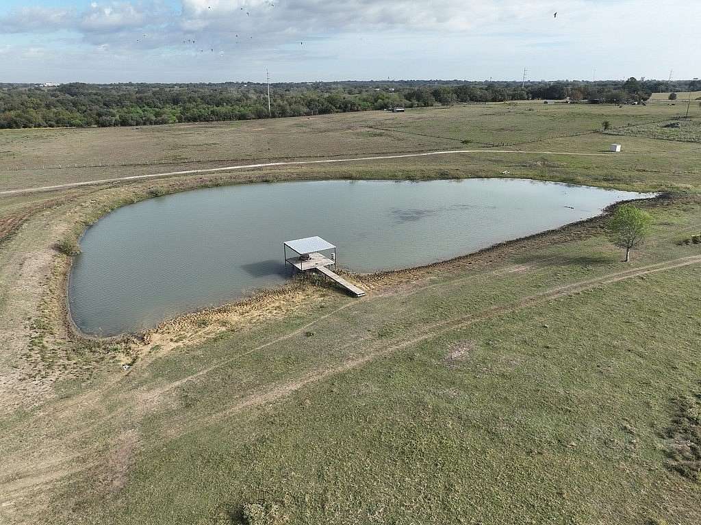 31 Acres of Recreational Land for Sale in Weimar, Texas