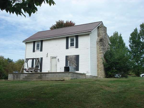 5.67 Acres of Land with Home for Auction in Cynthiana, Kentucky