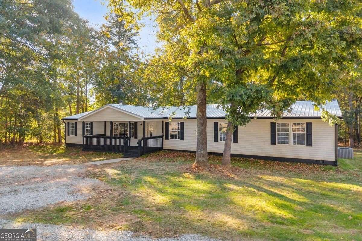 3 Acres of Land with Home for Sale in Hull, Georgia