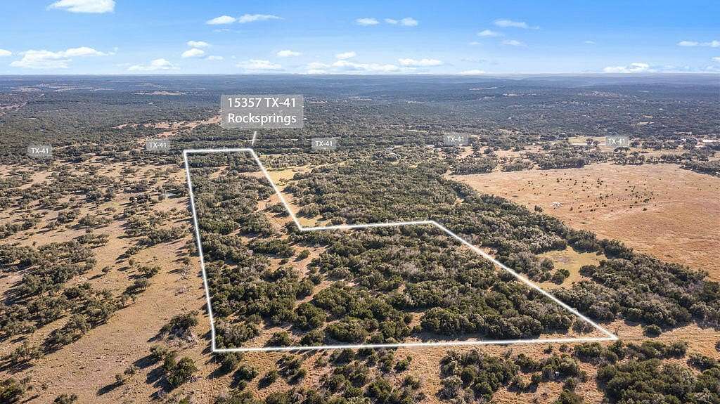 20 Acres of Recreational Land for Sale in Rocksprings, Texas