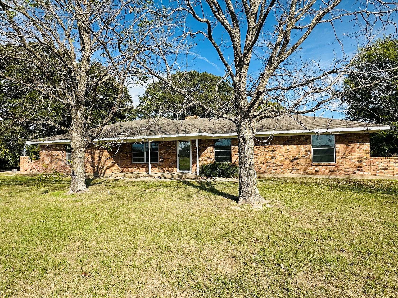 4 Acres of Land with Home for Lease in Greenville, Texas