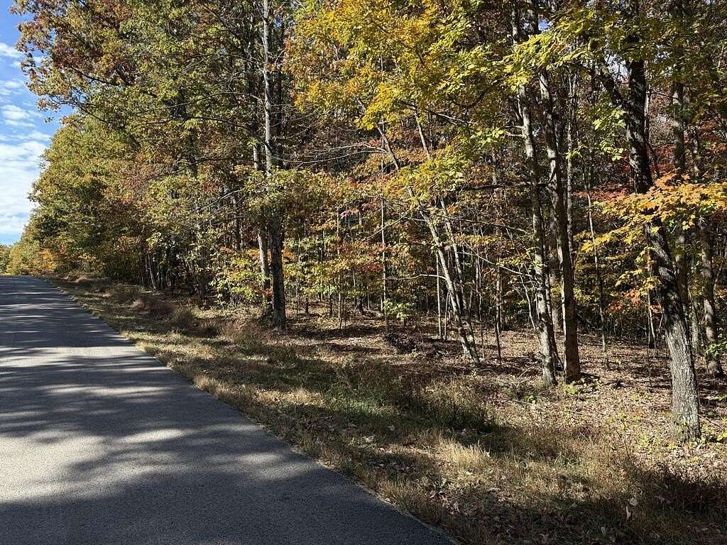 4.1 Acres of Residential Land for Sale in Monterey, Tennessee