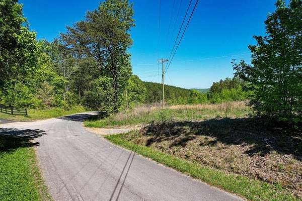 11 Acres of Recreational & Residential Land for Sale in Decatur, Tennessee