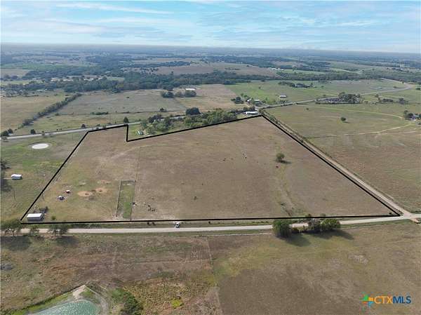 28 Acres of Agricultural & Residential Land for Sale in Hallettsville, Texas