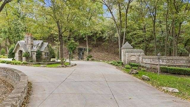 1.52 Acres of Residential Land for Sale in Owasso, Oklahoma