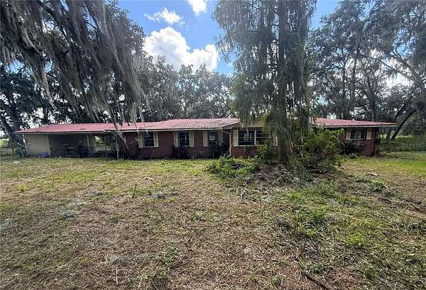 8.15 Acres of Land with Home for Sale in Plant City, Florida