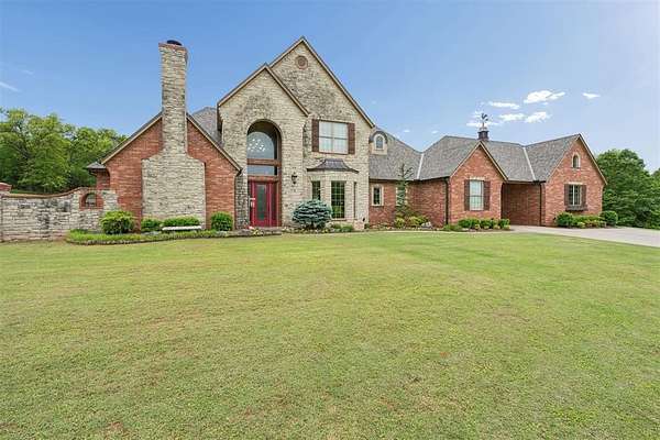 40 Acres of Agricultural Land with Home for Sale in Choctaw, Oklahoma
