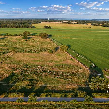 5 Acres of Residential Land for Sale in Telephone, Texas