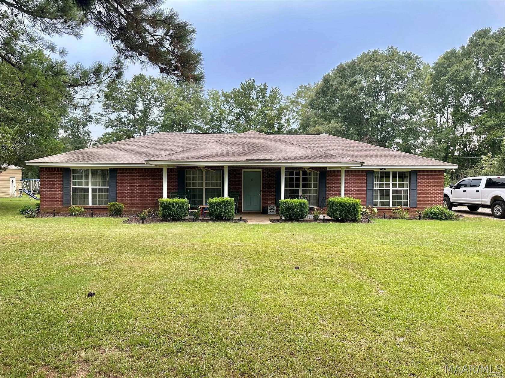 16.4 Acres of Recreational Land with Home for Sale in Valley Grande, Alabama