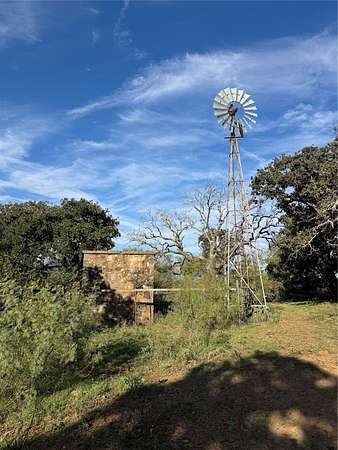95 Acres of Land for Sale in Henrietta, Texas