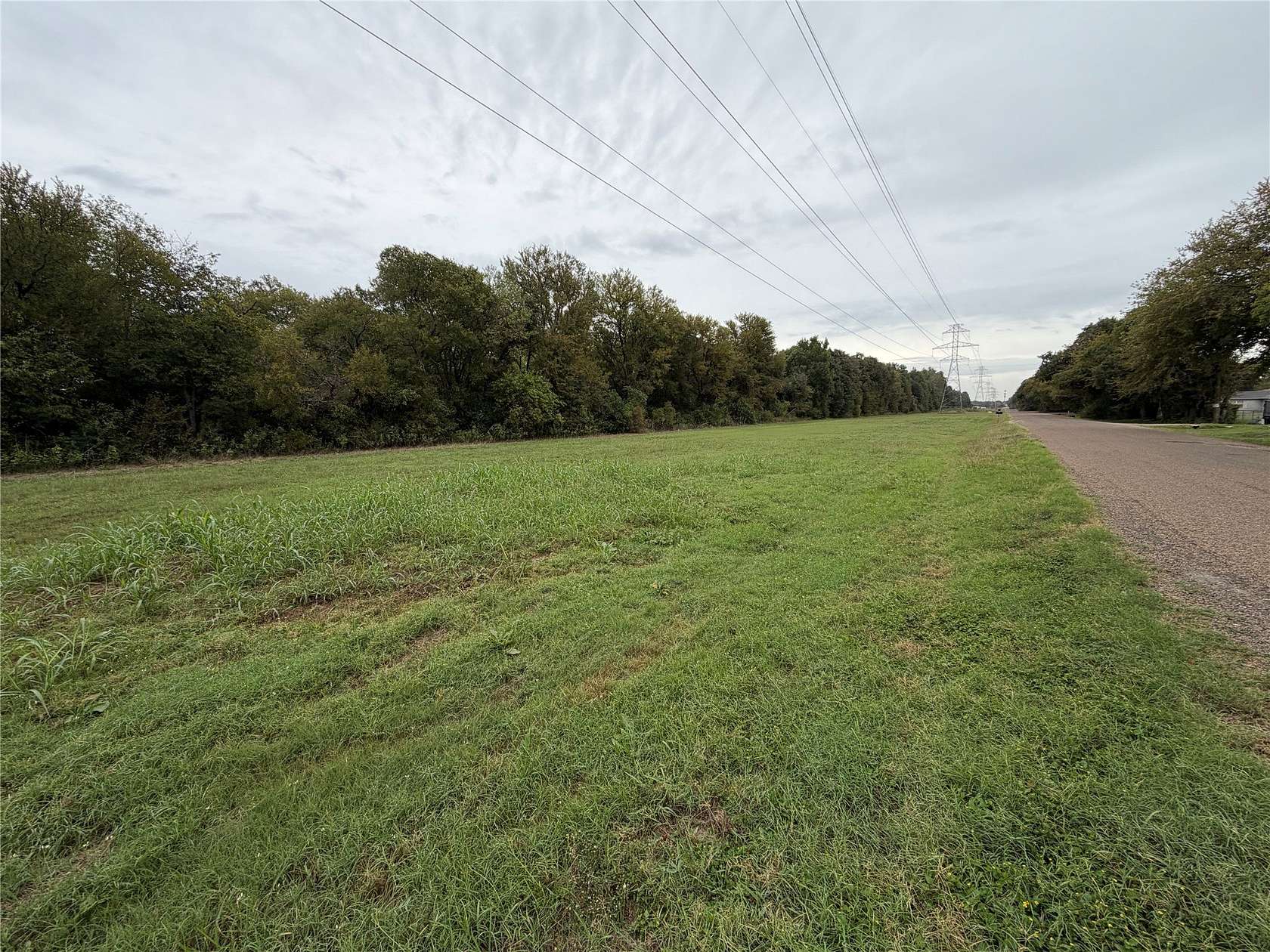 1 Acre of Residential Land for Sale in Lacy-Lakeview, Texas