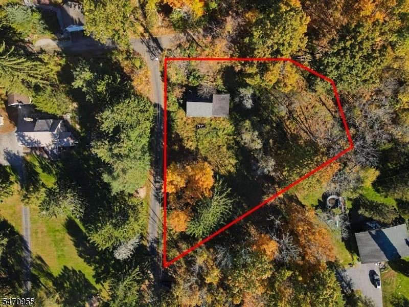 0.92 Acres of Residential Land for Sale in Frankford Township, New Jersey