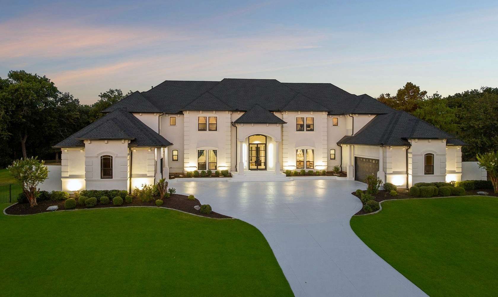 1.5 Acres of Land with Home for Sale in Flower Mound, Texas