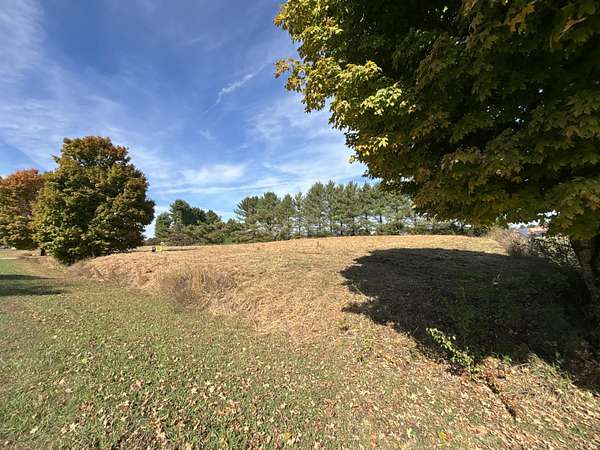 0.51 Acres of Residential Land for Sale in Somerset, Kentucky