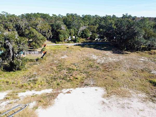 2 Acres of Commercial Land for Lease in East Palatka, Florida