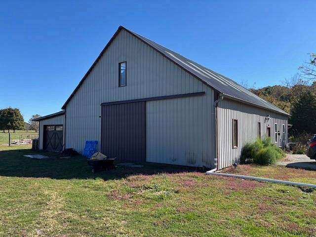 10 Acres of Land with Home for Sale in Lebanon, Kentucky