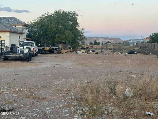 0.54 Acres of Land for Auction in El Paso, Texas