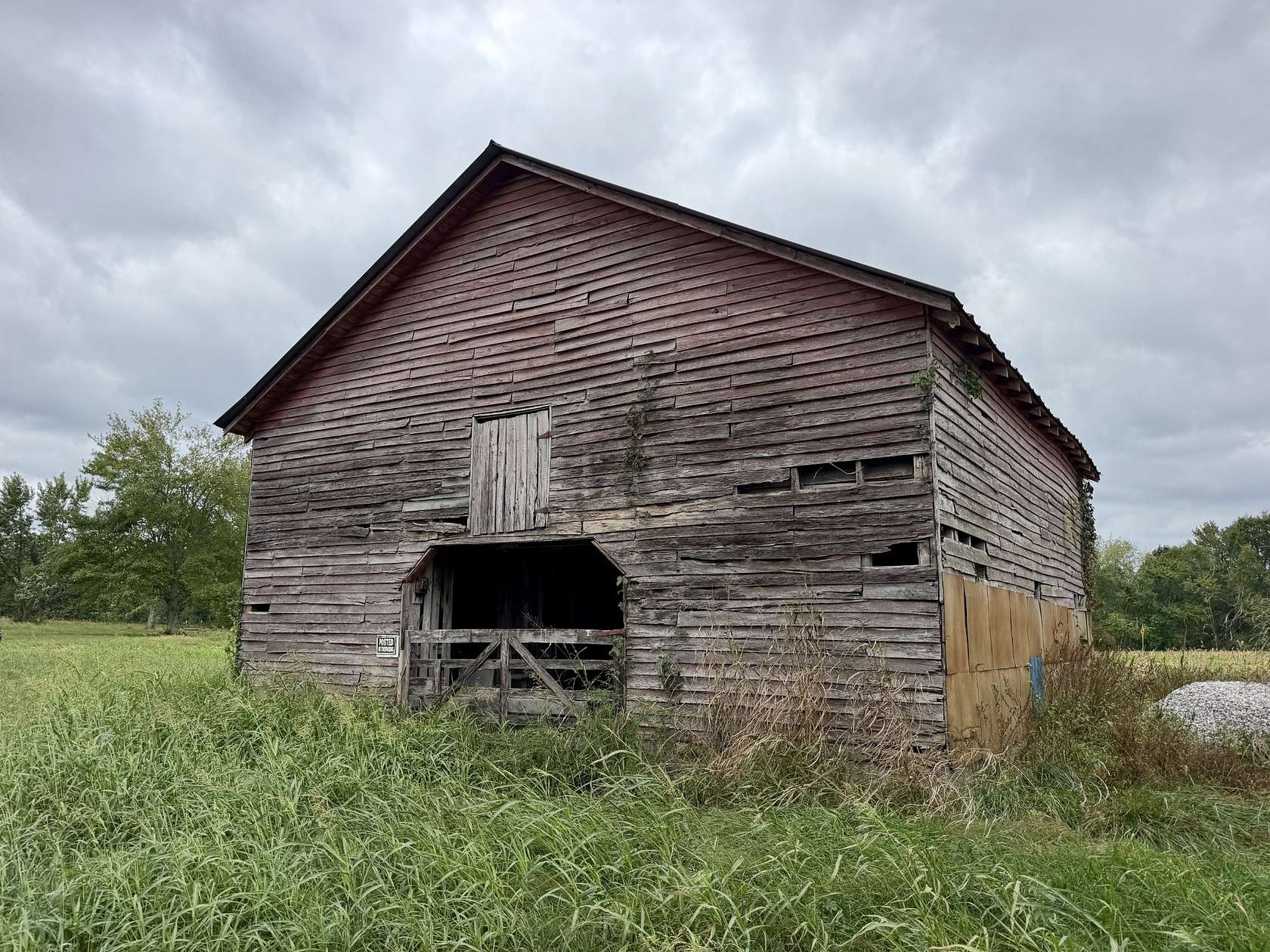11.3 Acres of Land for Sale in Portland, Tennessee