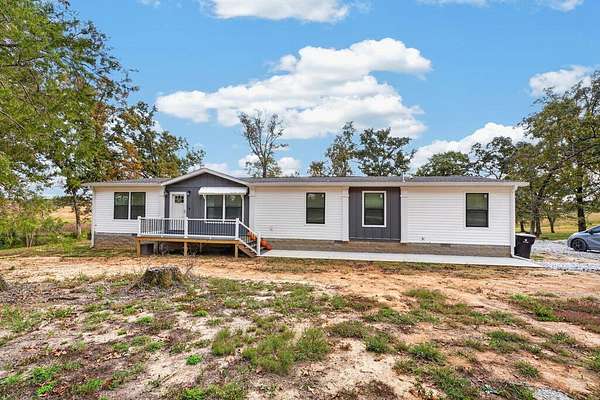 2.1 Acres of Land with Home for Sale in Cadiz, Kentucky