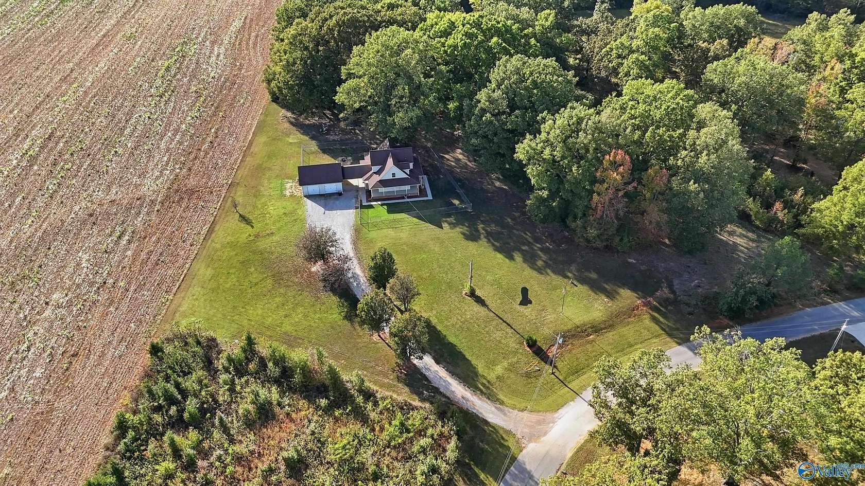 2 Acres of Land with Home for Sale in Athens, Alabama