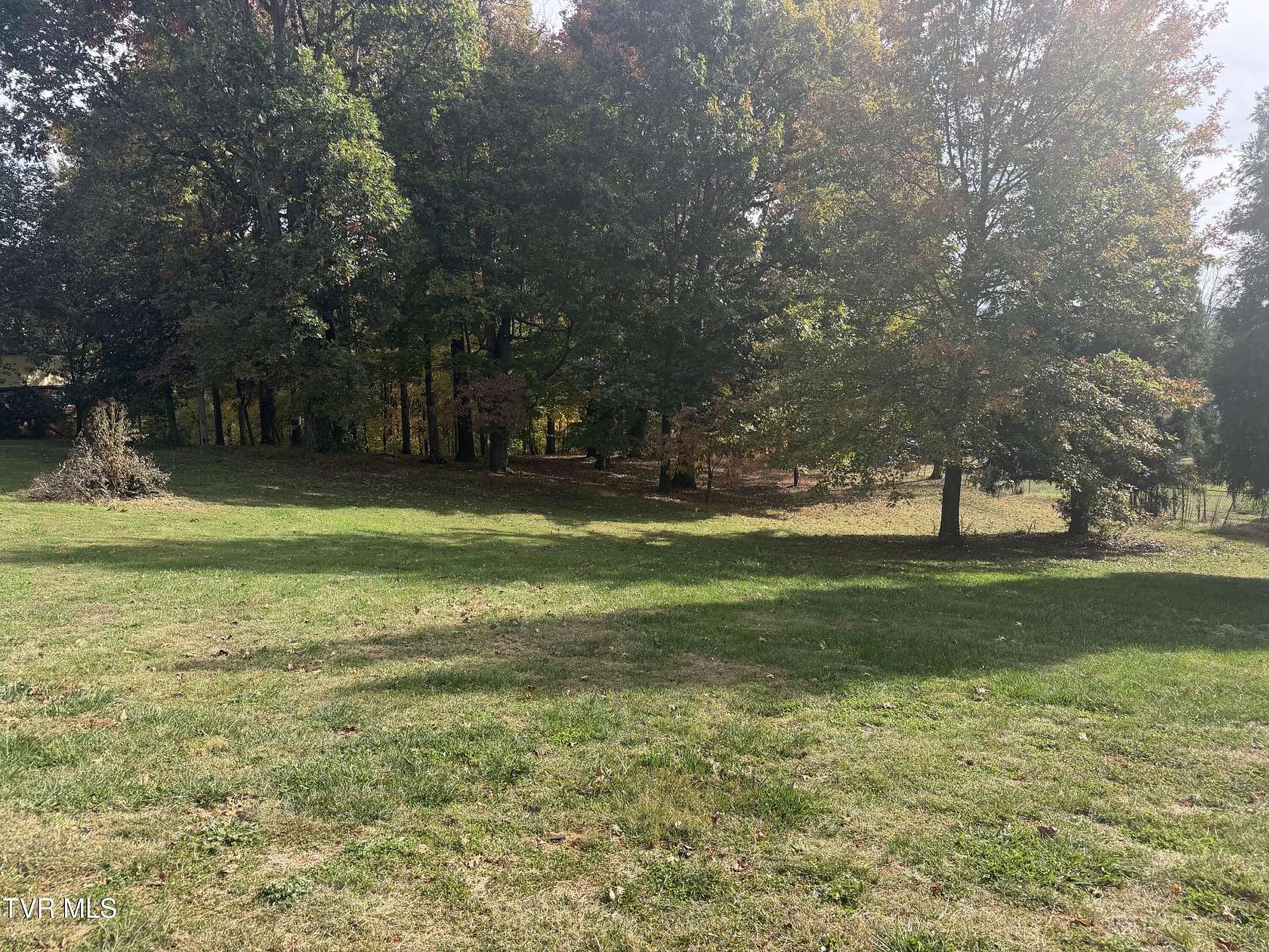 2.33 Acres of Residential Land for Sale in Jonesborough, Tennessee