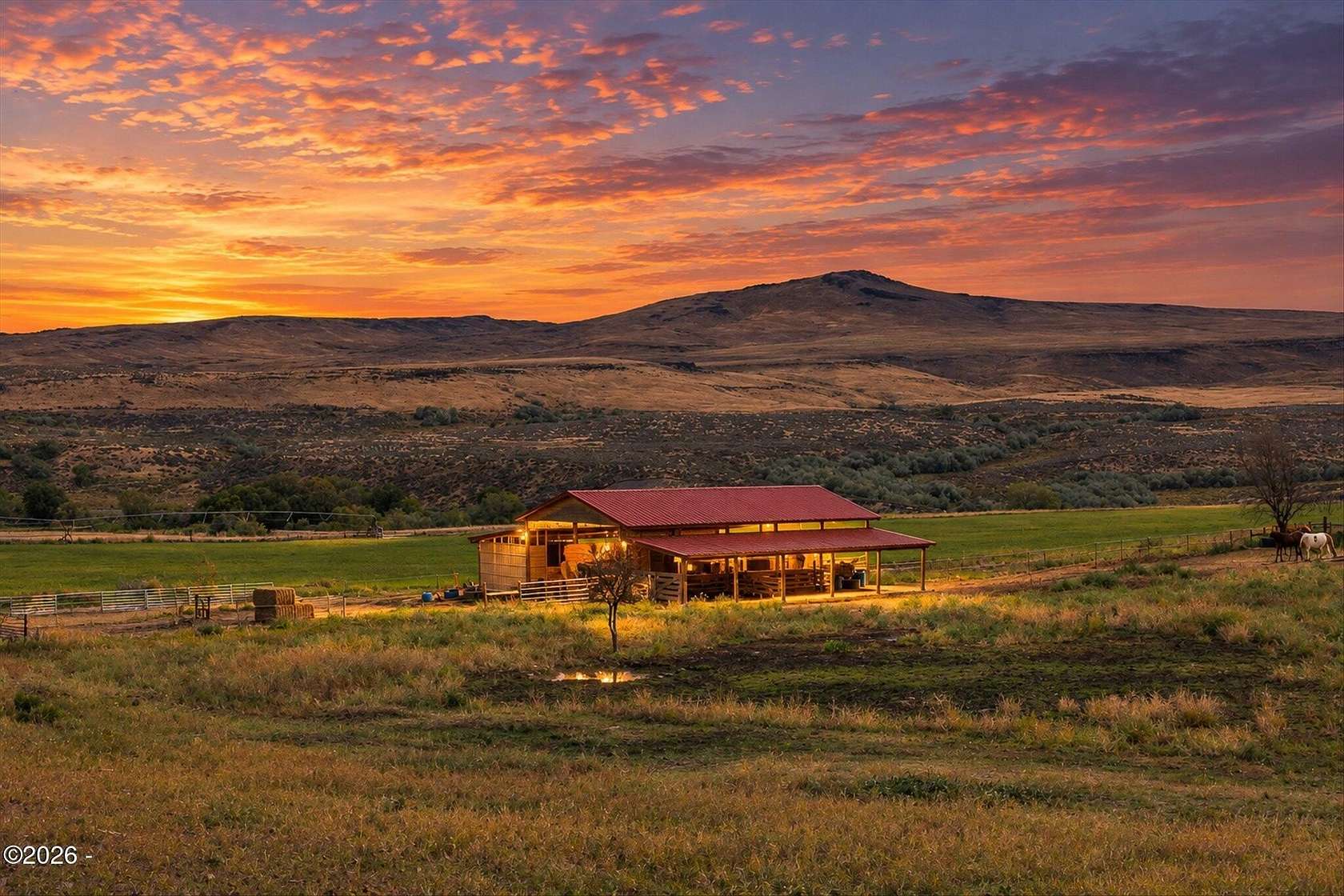 187 Acres of Land with Home for Sale in Harper, Oregon
