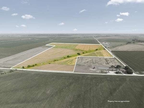 71.6 Acres of Agricultural Land for Sale in Penelope, Texas